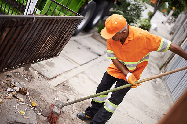 Best Yard Waste Removal  in St Robert, MO
